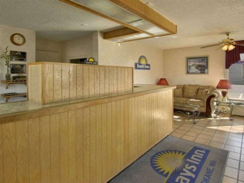 Days Inn Spokane Zewnętrze zdjęcie