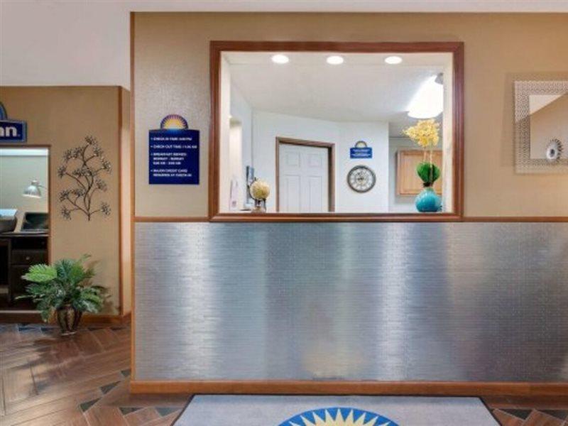 Days Inn Spokane Zewnętrze zdjęcie