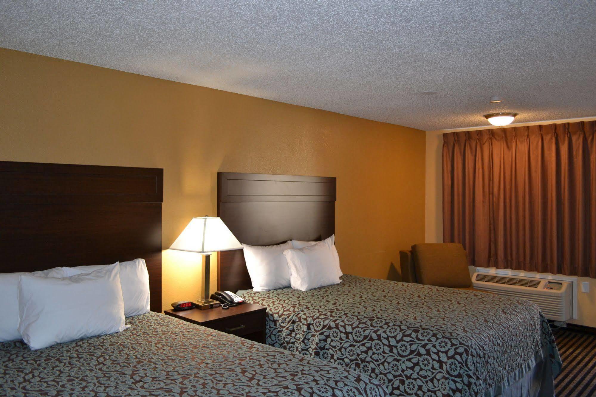 Days Inn Spokane Zewnętrze zdjęcie